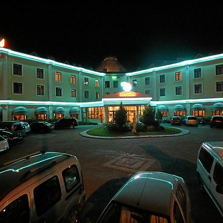 Gure Saruhan Thermal Akcay  Luaran gambar